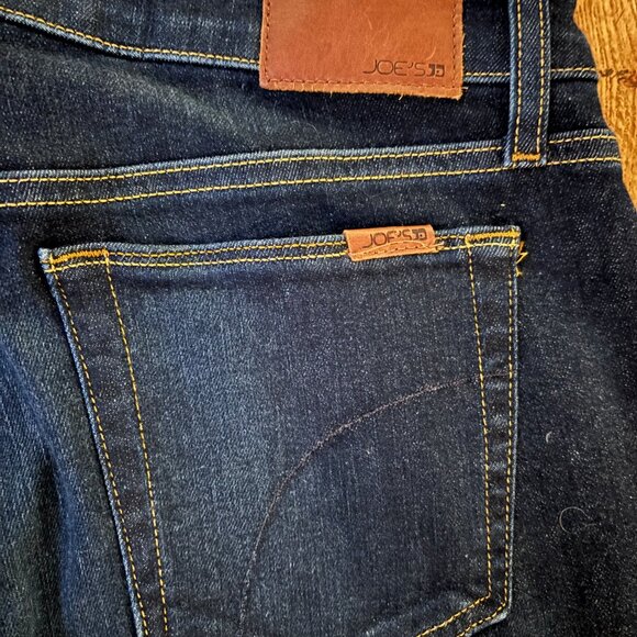 Joe's Jeans - Honey curvy bootcut - size 28 - Picture 6 of 8